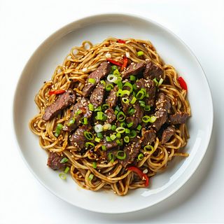 Yakisoba con Ternera
