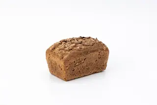 Chleb razowy z ziarnem. 430 g