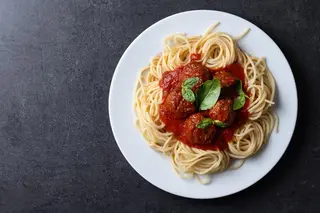 Pasta Avec Boulette De Viande