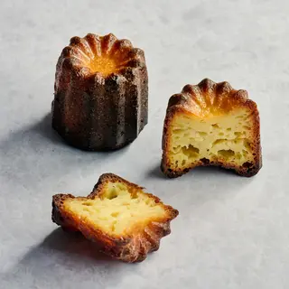 Cannelés de Bordeaux