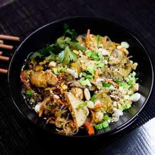 Локшина з куркою та ананасом NEW (350г)