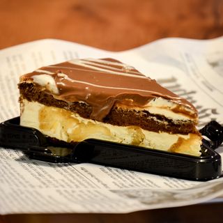 Еклерова торта (120г)