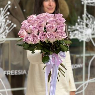 Букет из 25 Голландских фиолетовых роз