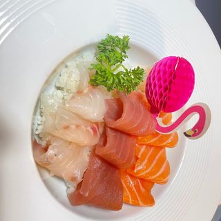 161. Chirashi misto