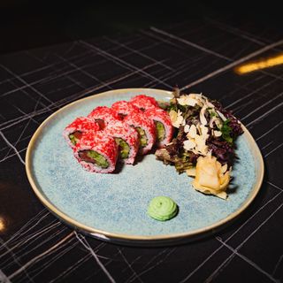 Каліфорнія з лососем (355г)