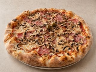 Pizza Capricciossa