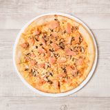 Pizza Losos srednja 32 cm