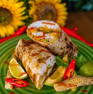 Burrito z grilowanym kurczakiem