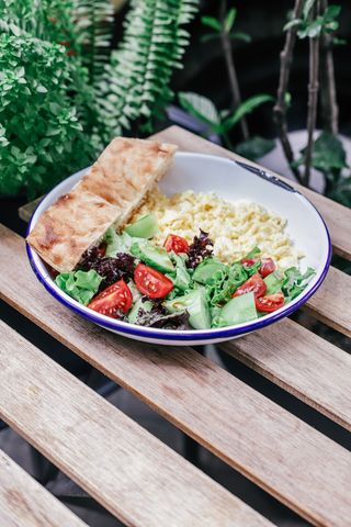 ათქვეფილი კვერცხი