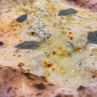Pizza 5 formaggi