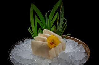 Sashimi De Hamachi (8 Uds.)