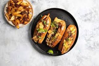 Masala Chips Naan Roll