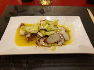 8. Insalato di sedano con polpo