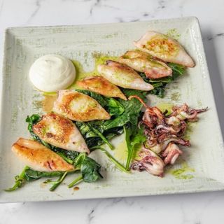 Chipirón Plancha Plato