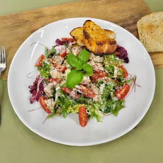 Sałata Stopiątka Cesar