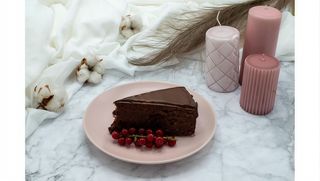 Tort cu ciocolata si visine