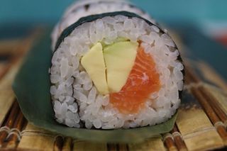 Футомаки сьомга (6бр-160гр)