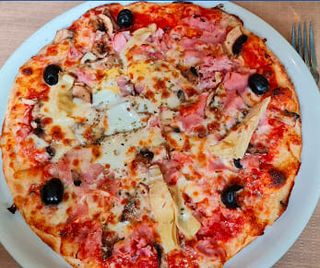 Pizza Capricciosa