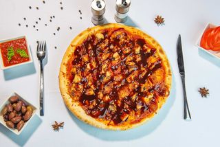 Pizza bbq chicken
