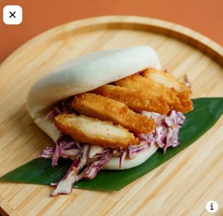 Bao de Frango Panado