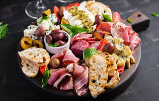 Platou italian de 4 persoane