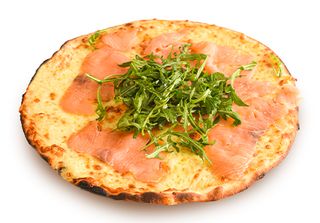 Salmone, rucola e stracciatella