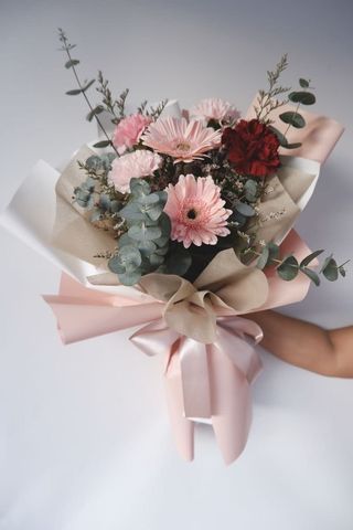 გერბერა მიხაკი ევკალიპტი