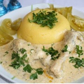 Papricaș de pui cu cartofi piure 450 gr
