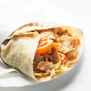Döner kebab con queso y pollo