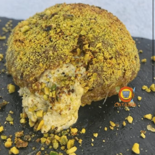 Polpetta di cavallo al pistacchio e Philadelphia