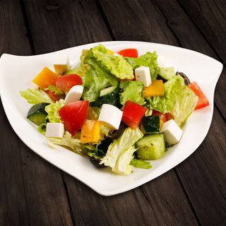 Греческий салат (220 гр.)