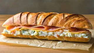 Panino fesa di tacchino scamorza e pomodori