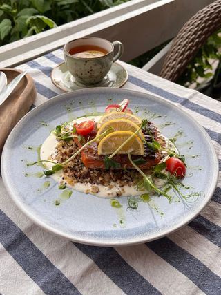 Запеченная форель с крупой (350г)