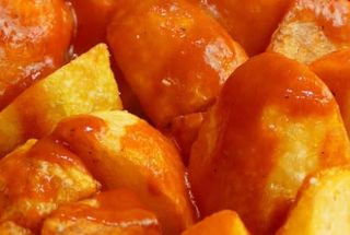 Tapa De Patatas Bravas
