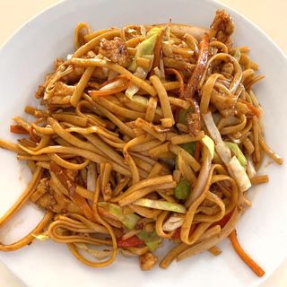 804. Tallarines Cinco Delicias Al Estilo De La Casa