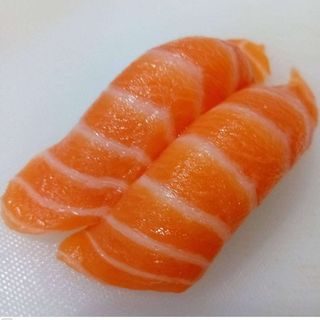 Nigiri Sake (2 Uds.)