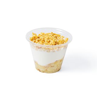 Puré Banana com iogurte e cereais