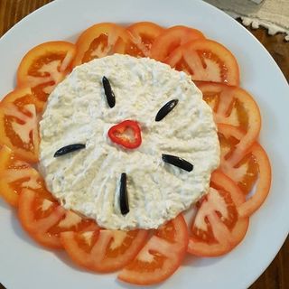 Salată de vinete cu roșii