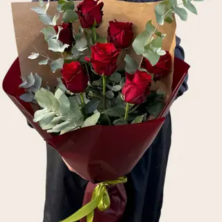 Buchet 7 trandafiri