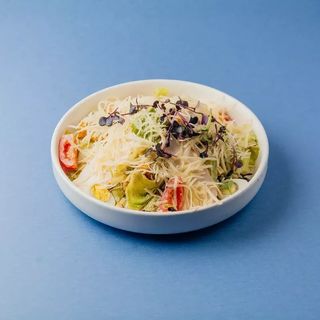 Салат Цезарь с креветками