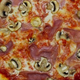 Prosciutto cotto e funghi 