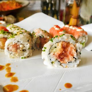 Uramaki Spicy Tuna Tartar