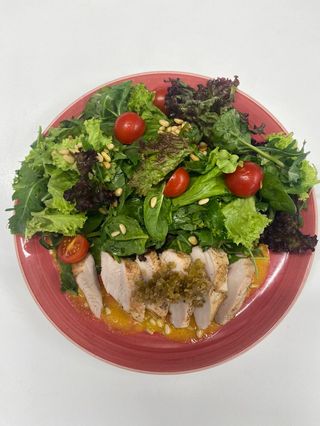 Salata sa ćuretinom