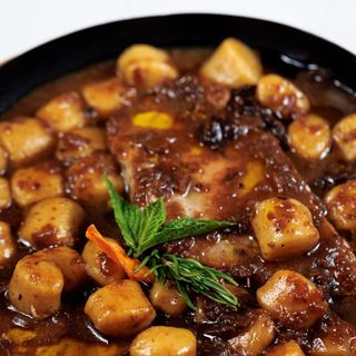 TUNA PAŠTICADA S NJOKIMA