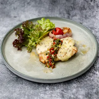 Piept de curcan cu brânză gratinată  K