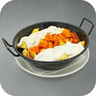 Patatas Con 3 Salsas