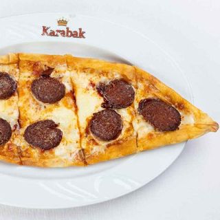 Pide with Sausage - ფიდე ძეხვით