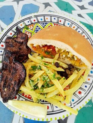 Sandwich Kaftaji Kebda Bakri & Œuf