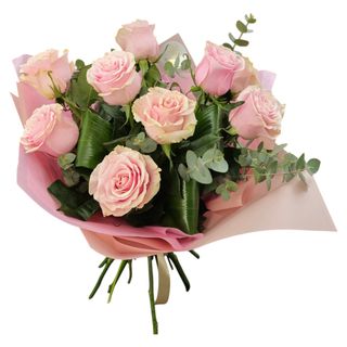 Buchet cu 9 trandafiri roz