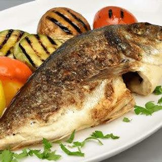 Dorada cu legume gratinate